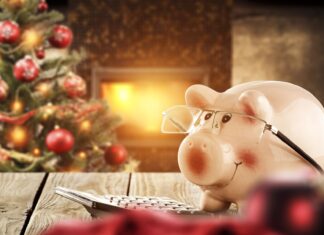 How to Financially Plan for the Holidays: 12 Tips to Help Get You Started