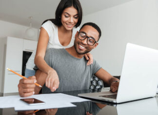 A Newlywed’s First Steps to Managing Finances Together